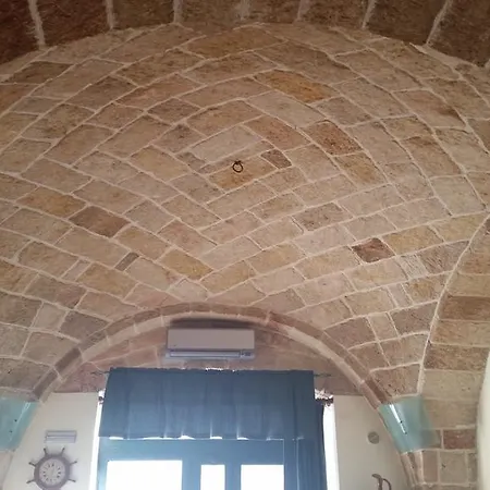 Mulberry House Apartment Polignano a Mare Room photo